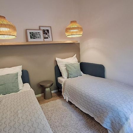 Ferienwohnung mit 180° Meerblick  Dobreć Exterior foto